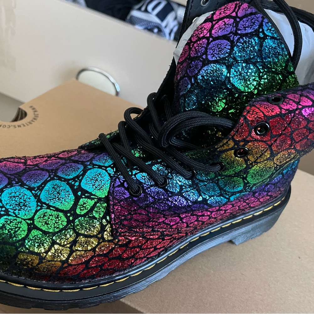 Dr. Marten boots